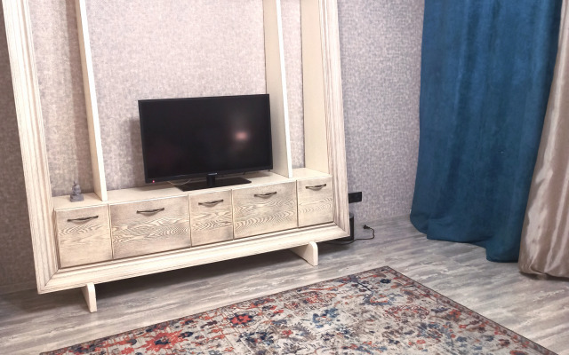 Квартира Двухкомнатная Улица Красина 60