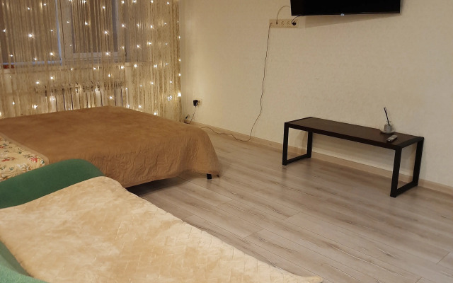 Квартира на проспекте Дружбы Народов 1