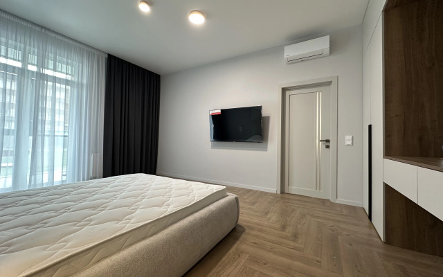 Brandy Kant Troesutok Flat
