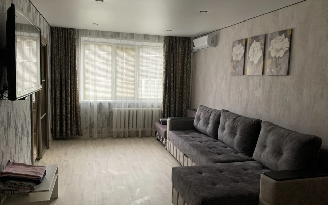 Sutochno Tobolsk Flat
