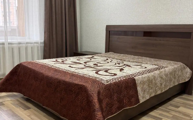 2kh-Komnatnaya S Khoroshim Remontom Flat
