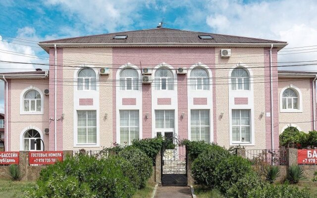 Admiral Klub Guest House