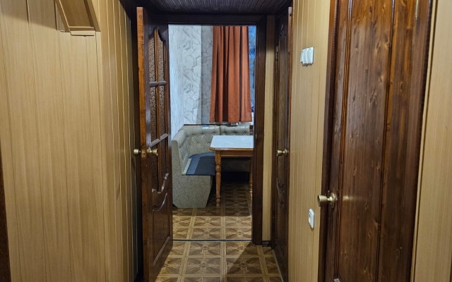 Polyarny Proyezd 3A Apartments