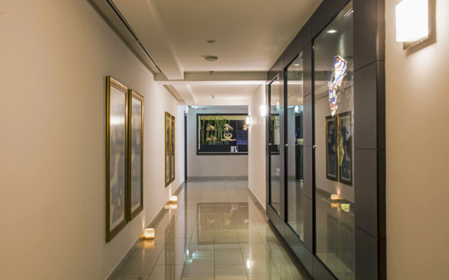 Corp Amman Hotel