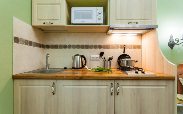 Апартаменты 2+1 Leohotels на Каменноостровском