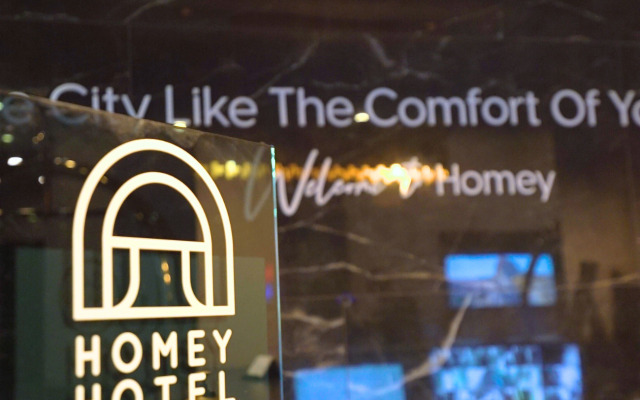 Homey Airport Hotel