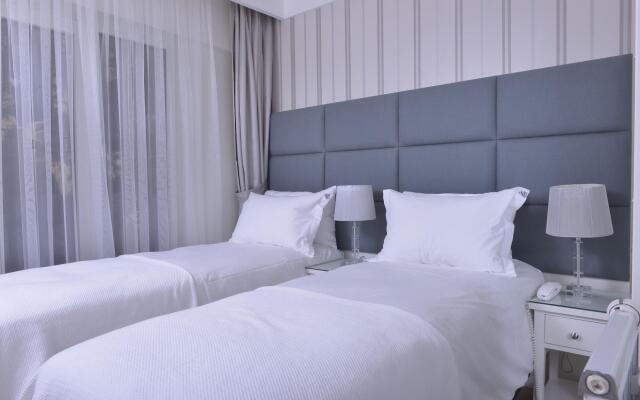 Ten Rooms Istanbul Hotel - Adults Only