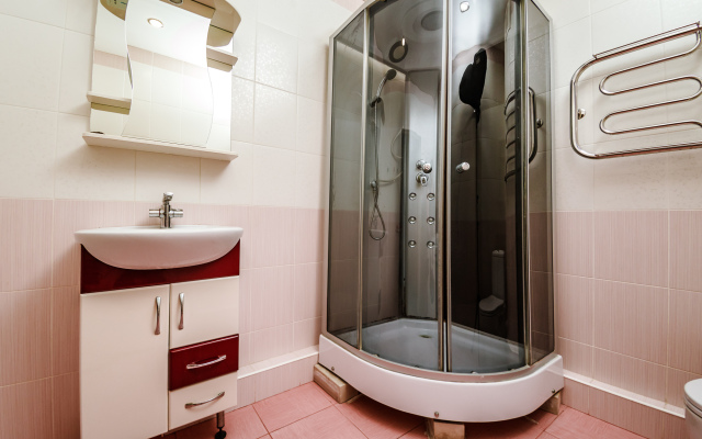 Na Promyishlennoj 9 B-Flats Apartments