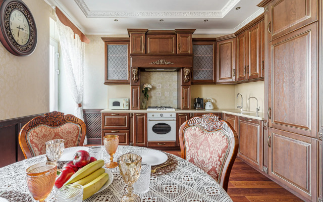 Eksklyuzivnaya s vidom na Volgu Flat