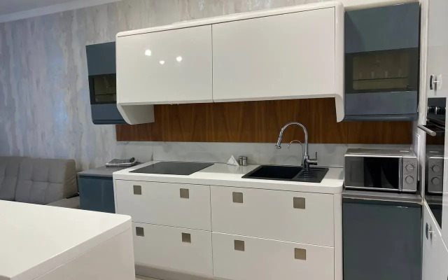 Akvarel Flat