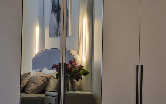 Tihaya kvartira v centre delovoj zhizni Flat