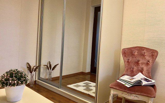 Квартира Трехкомнатная рядом с рынком