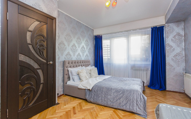 Na Slavyanskom Bulvare 7/1 Flat