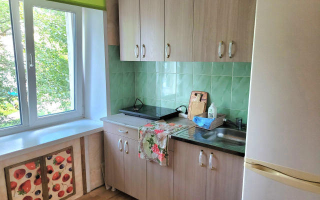 Na Svobodnom Prospekte, 52 Flat