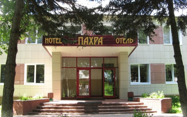 Pakhra Hotel