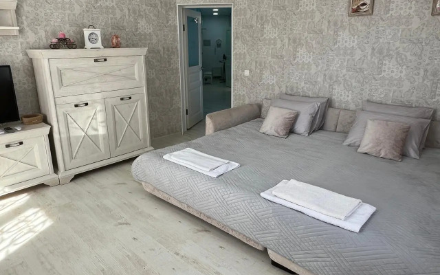 Апартаменты История на море