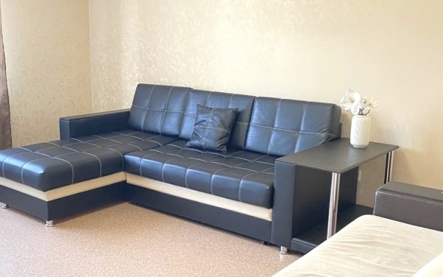 Апартаменты на Комсомольском проспекте 44