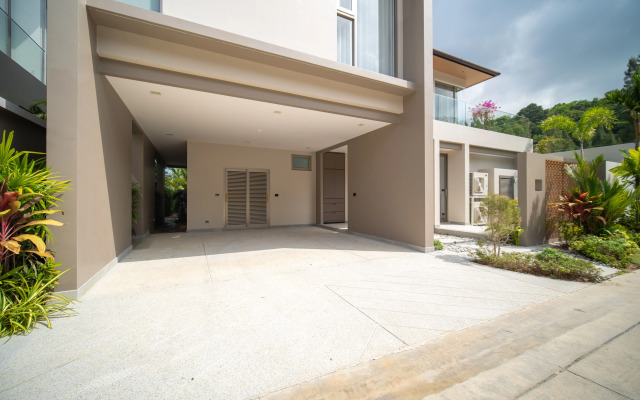 Grand View Residence Villa by NLA, Villa