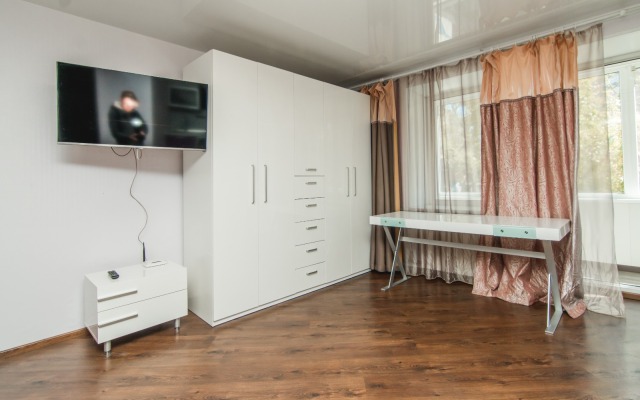 Elegantnaya Studiya Apartments
