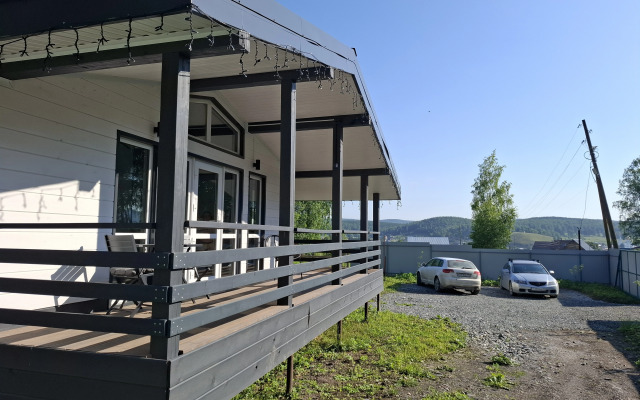 Fortuna Syrostan Private house