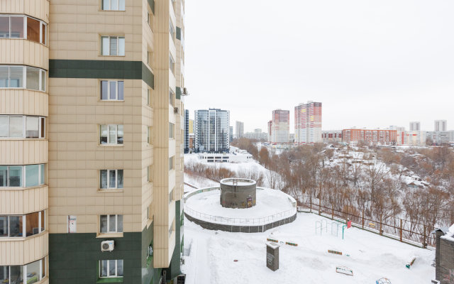 Ovrazhnaya 5 Apartments
