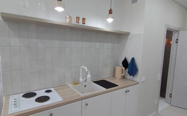 Квартира Студия White