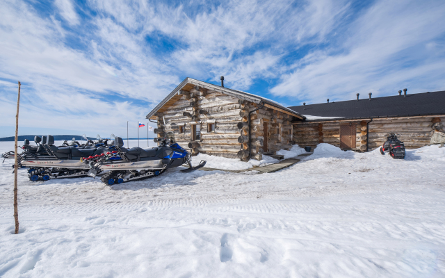 Niska Hotel