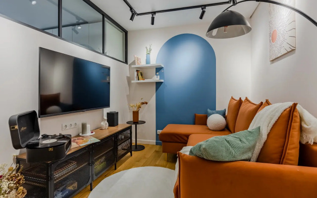 Magic Aparts | Квартира Modern у метро Петроградская