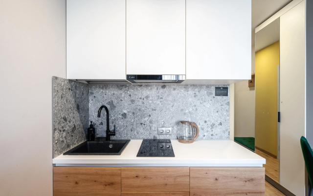 V Apart-Otele Kirovsky Avenir Apartments