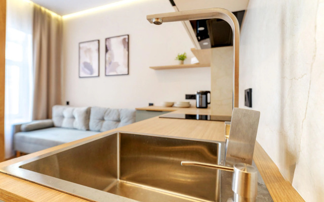 Shikarnaya V Tsentre Goroda Flat