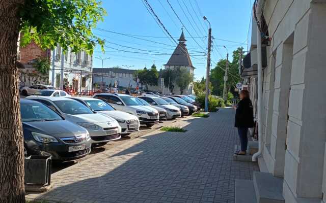 Studiya Green FOX v samom tsentre Astrakhani Flat