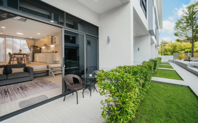 Riana Town Private house