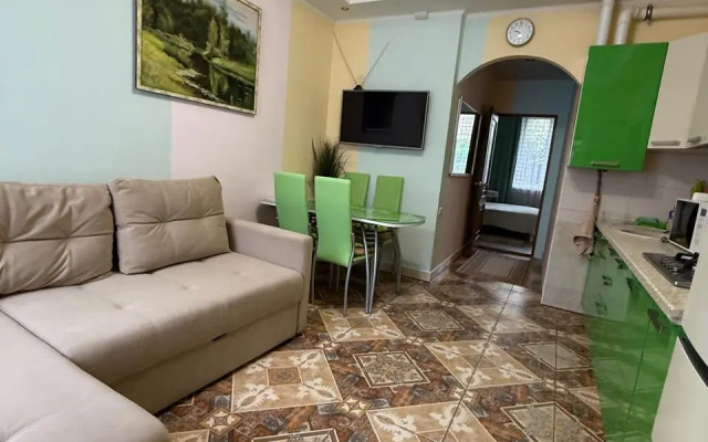 Zhemchuzhina u Morya Guest House