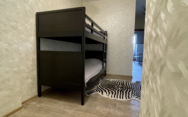 Квартира на улице Революции 1905 года 31