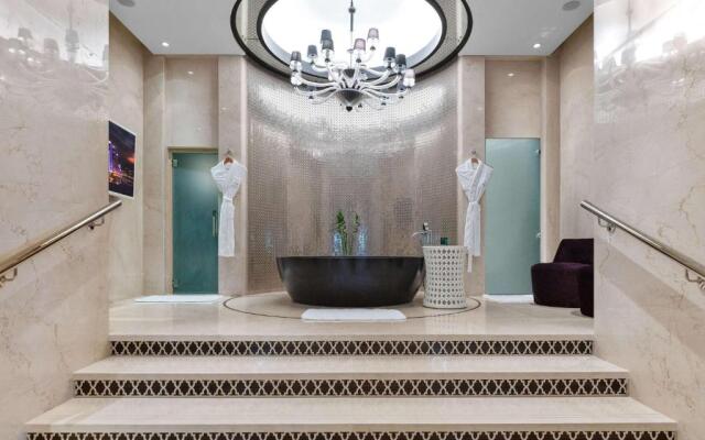 Rixos Marina Abu Dhabi Hotel