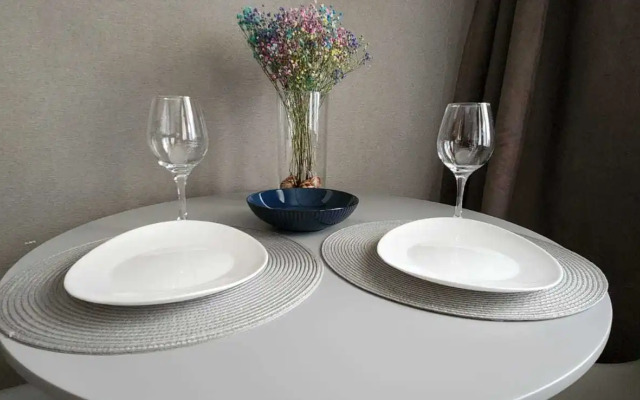 Na Yekaterininskoy Ulitse 122 Flat