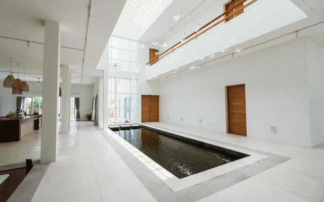 Nalas Villa
