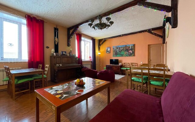 Отель Сафари