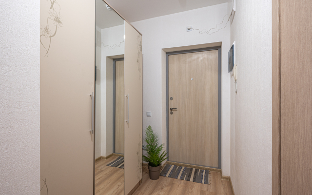 Квартира Просторная Двухкомнатная от Welcome V Ekb