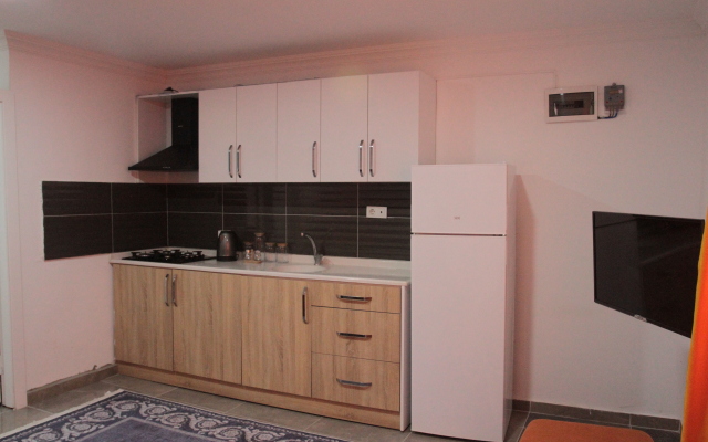 Hillside Apart House Apartment Hotel