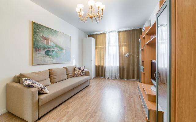 Romantic Apartment on 1-ya Tverskaya-Yamskaya 26