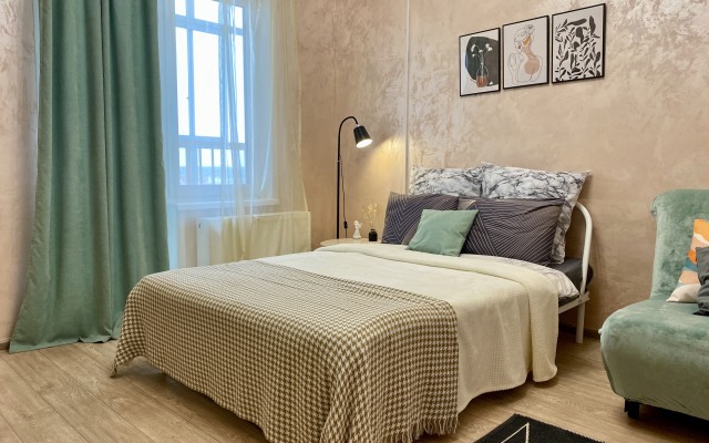Na 25 etazhe s krasivym vidom na gorod Flat