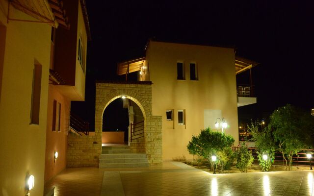 Marias Filoxenia Suites Apart-Hotel