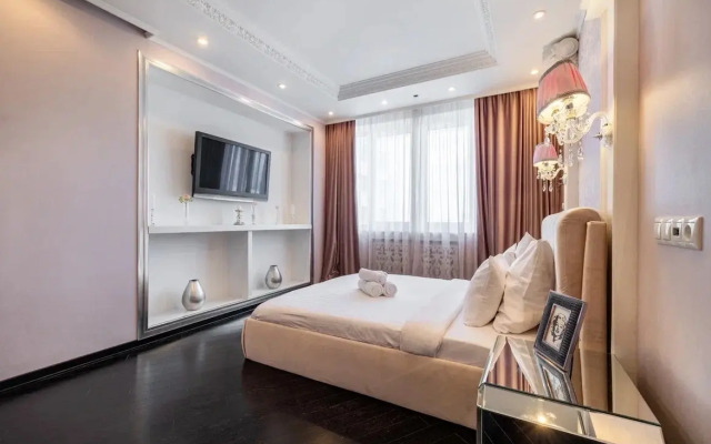 Shikarniye s Dizaynerskim Remontom Apartments