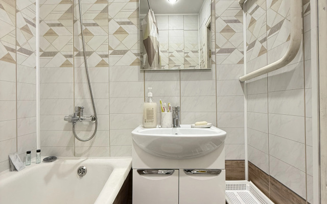 2 K Okolo Zhd Vokzala Flat