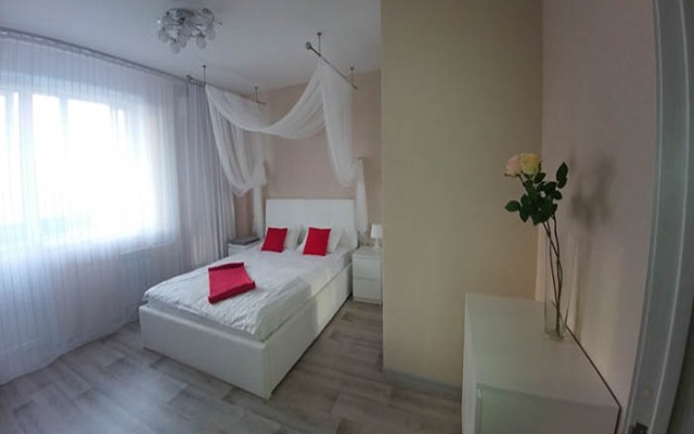 Апартаменты на Федерации 130а 80064