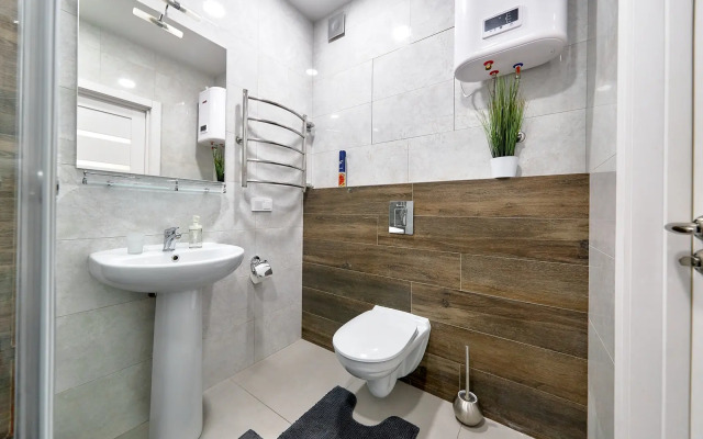 Квартира возле метро и Национальной Библиотеки