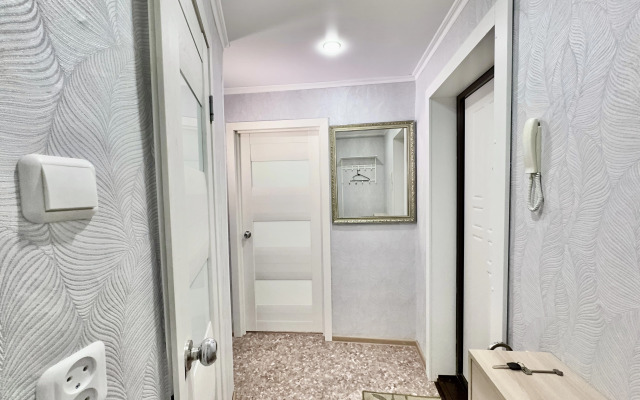 Odnokomnatnaya Na Usolke Tkacheva 17/1 Flat