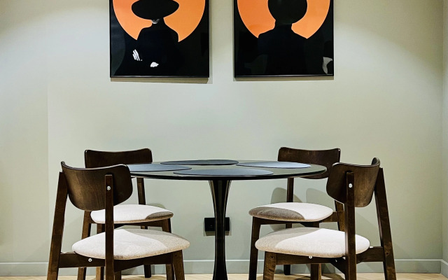 Апартаменты UzorApart Стильная дизайнерская квартира, центр, набережная, парковка