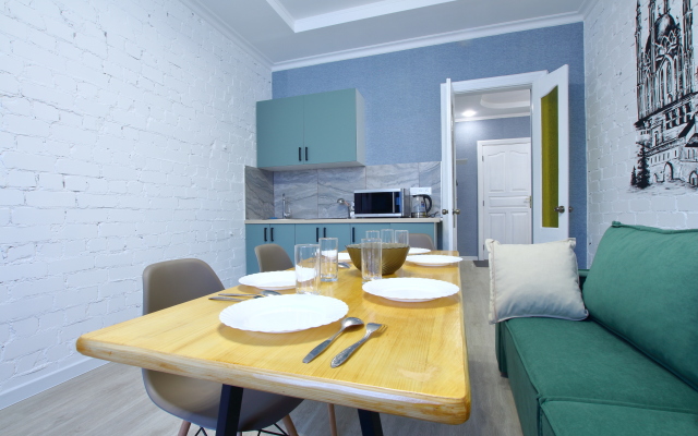 Апартаменты Квартира на Ершова 2 этаж